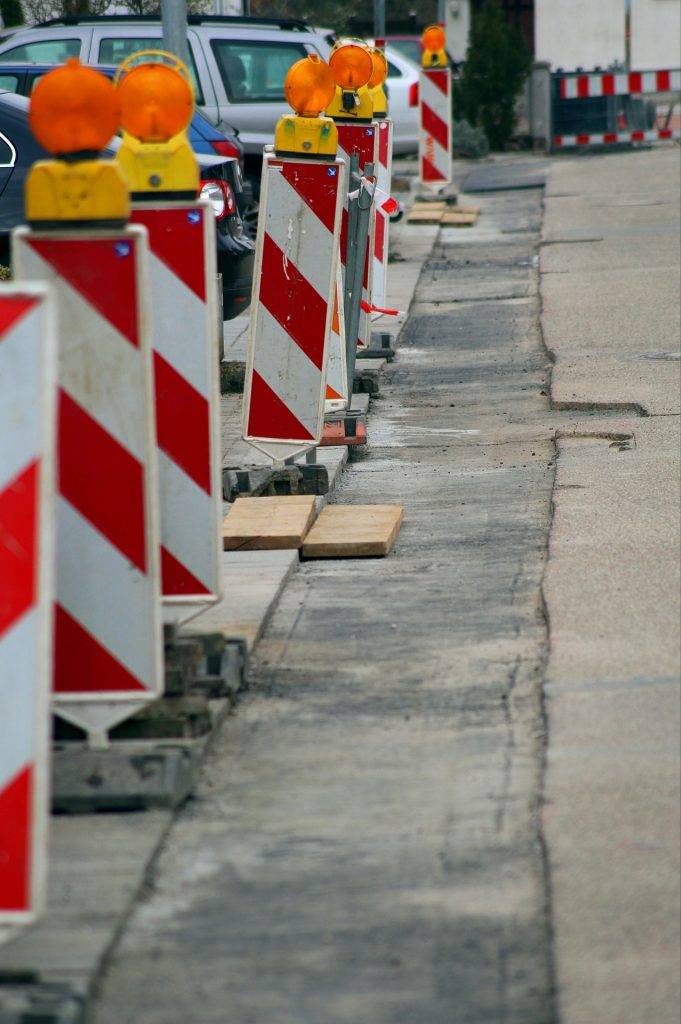 Freiburg: Neuer Gehweg an der Heiliggeiststraße wird gebaut