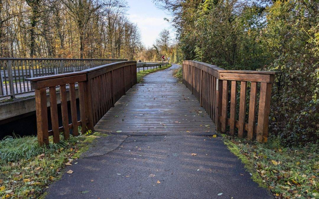Radweg bei Reute wegen Brückenschaden gesperrt