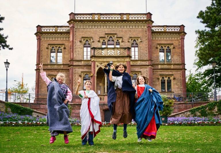 Colombischlössle: Keltenfest in Freiburg am 11. Mai, Gallier stürmen den Park