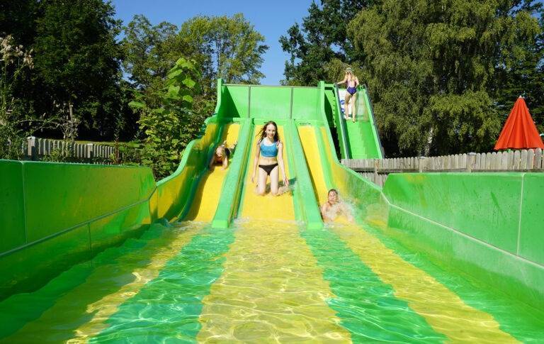 Start der Sommersaison im aquarado Freizeitbad Bad Krozingen