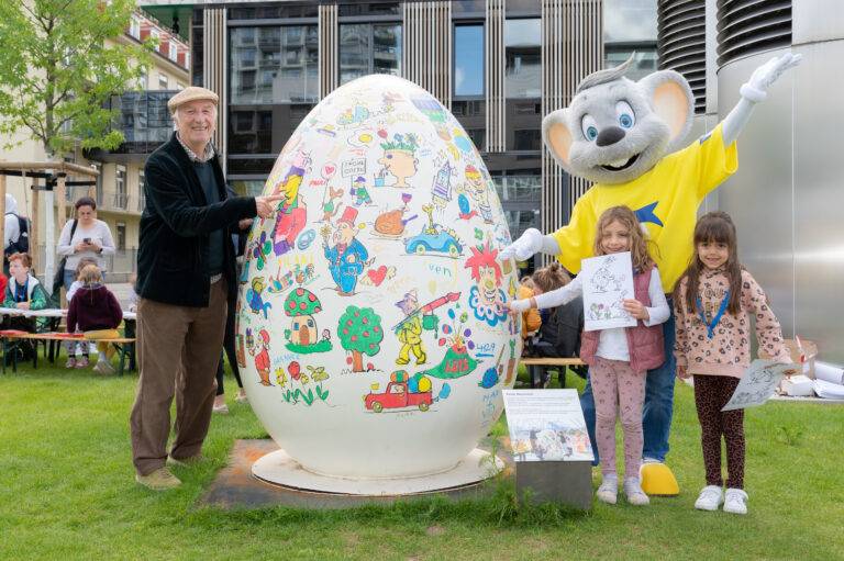 Uniklinik Freiburg: Kinder-Malaktion mit Peter Gaymann