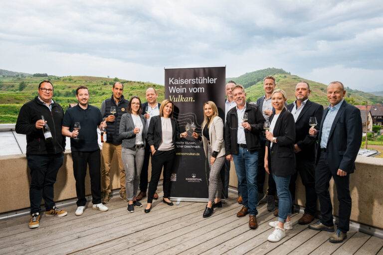 Kaiserstuhl: 12 Winzergenossenschaften stellen Weinwerbung neu auf