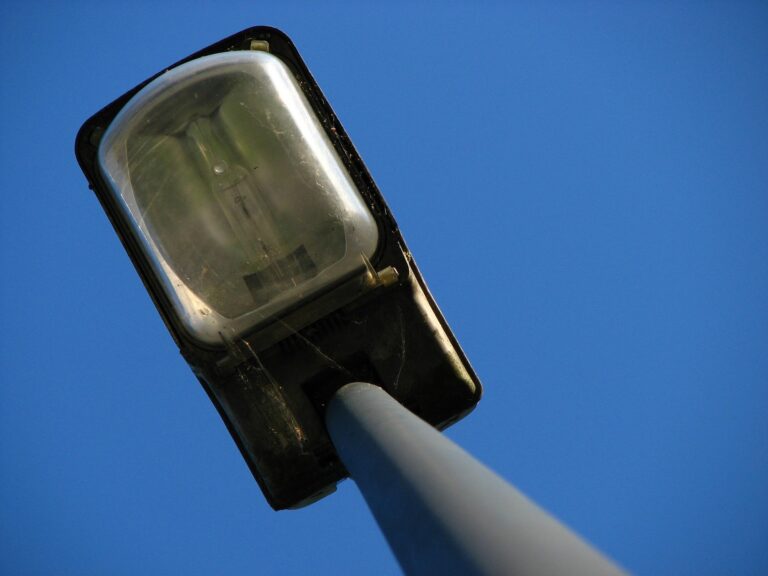 Denzlingen schließt Umrüstung der Straßenbeleuchtung auf LED ab