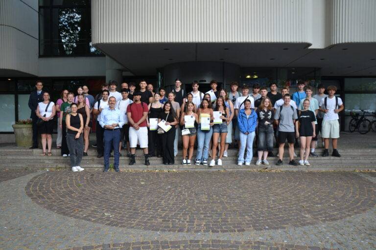 Faires Fahr’n in Bus und Bahn: 72 Zertifikate für Schüler in Lörrach