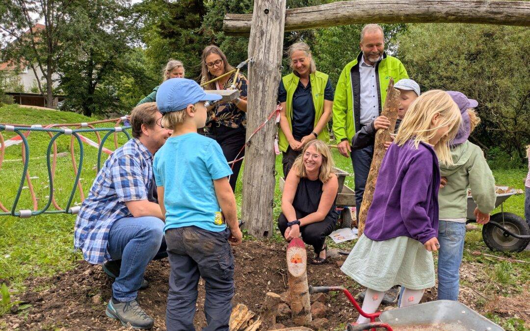 Chantal Kopf besucht Naturpark-Kita Wonnhalde in Freiburg