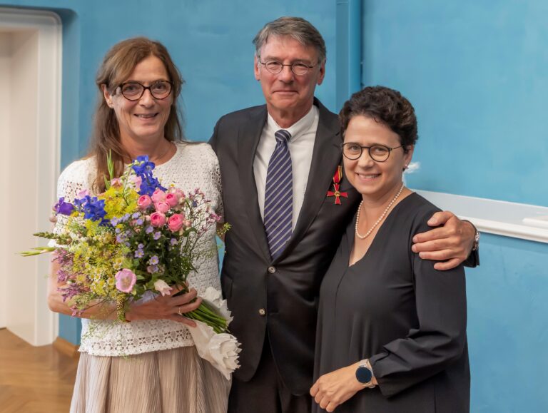 Bundesverdienstkreuz für Freiburger Herzchirurg Prof. Dr. Friedhelm Beyersdorf