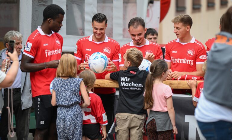 Bahlinger SC: Rekordbesuch bei Teamvorstellung