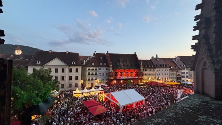 Freiburger Weinfest 2025 Bilanz: Über 90.000 Gäste mit dabei