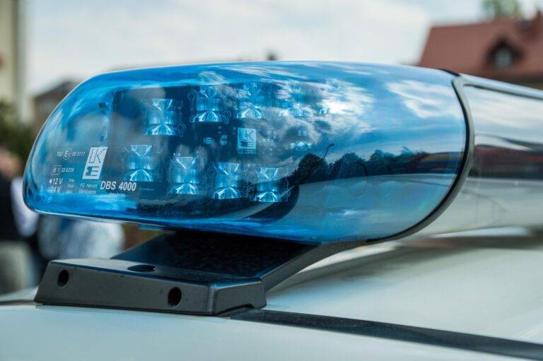 Unfall in Weil am Rhein: Frontalzusammenstoß mit 4 Verletzten