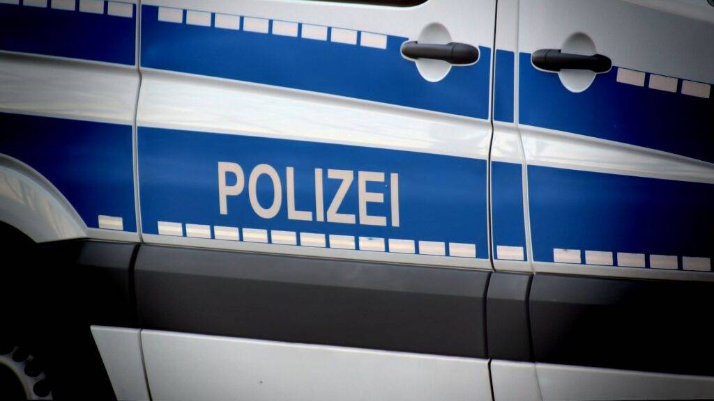 Rheinmünster: Polizei sucht zwei vermisste Mädchen