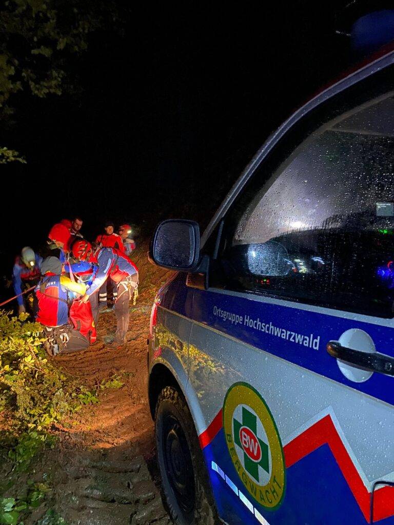 Breitnau: Rettung in Ravennaschlucht, Wanderer gerettet