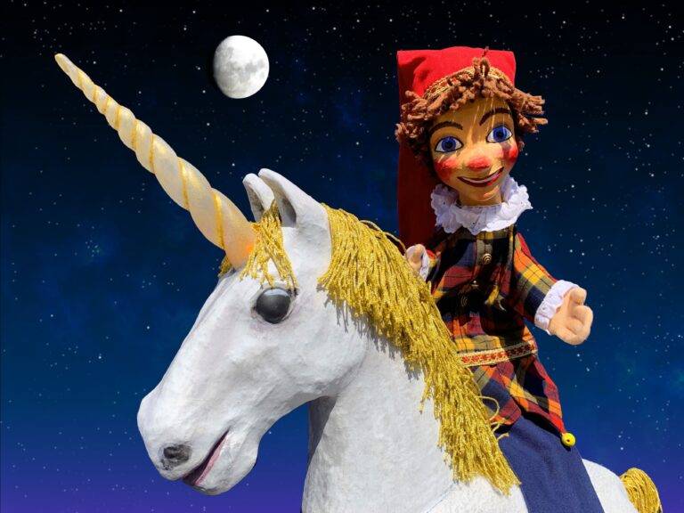 Freiburger Puppenbühne: „Das goldene Einhorn“ im Hochschwarzwald