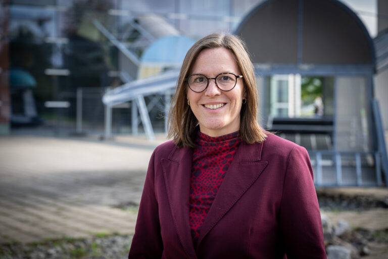 Universität Freiburg: Neue KI-Professur stärkt Krebsforschung