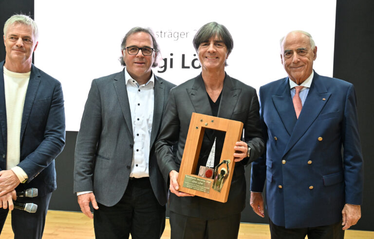 Jogi Löw erhält den Südbadischen Sportpreis 2025
