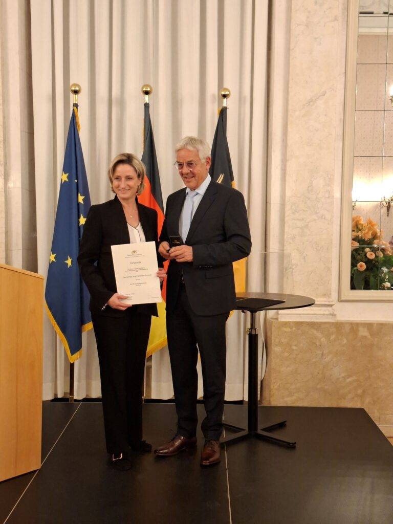 Wirtschaftsmedaille für Unternehmer Christoph Protzek aus Lörrach