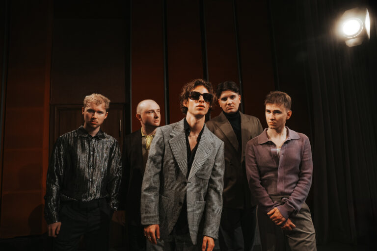 Giant Rooks kommen zum STIMMEN-Festival 2026 nach Lörrach