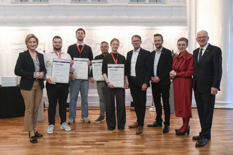 Elf Landessieger im Handwerk aus Südbaden geehrt