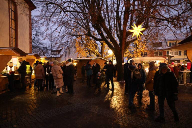 Weihnachtsmarkt in Weil am Rhein bietet großes Programm