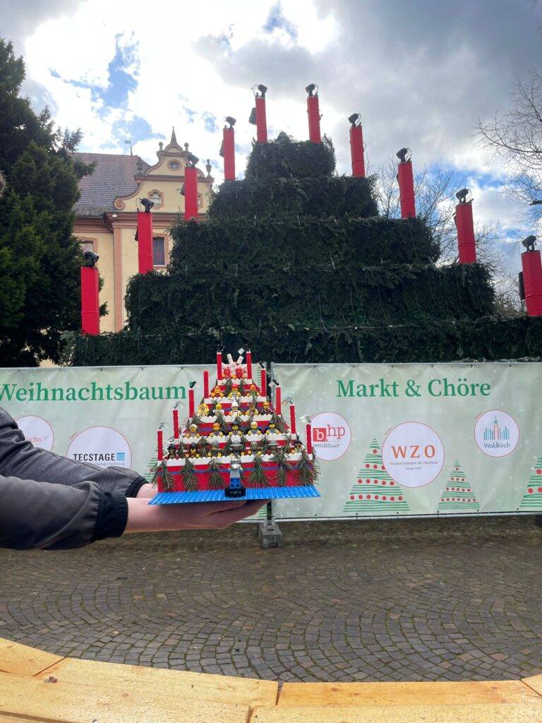 Elztalmuseum Waldkirch zeigt neue Ausstellung „Von Träumen & Türmen“