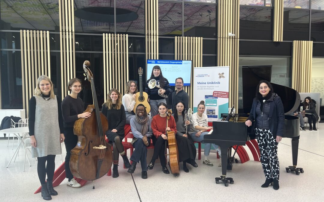 Musik in der Kinderklinik Freiburg: Neue Flügel-Konzerte gestartet