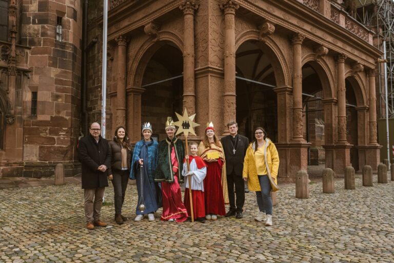 Freiburg: 1.000 Kinder starten Ende Dezember 68. Aktion Dreikönigssingen