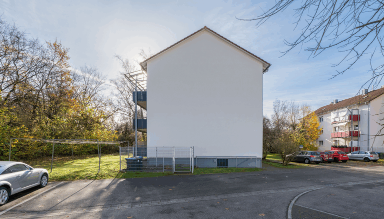 Neue Farben für Vonovia-Haus in Emmendingen