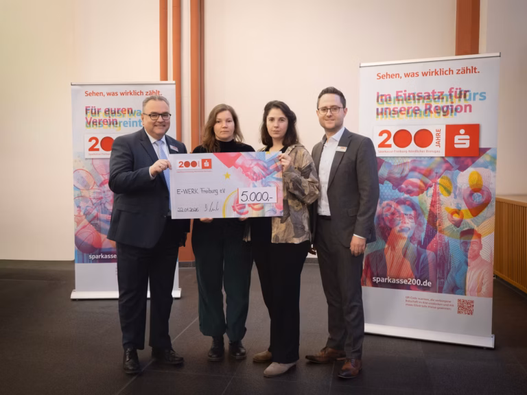 Sparkasse fördert Soziokultur im E-WERK Freiburg mit 5000 Euro