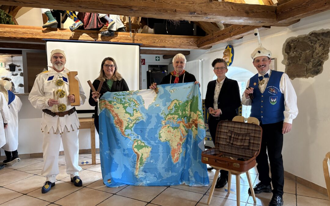 Waldkirch: Neuer Museumskoffer bringt Kläpperle in Schulen