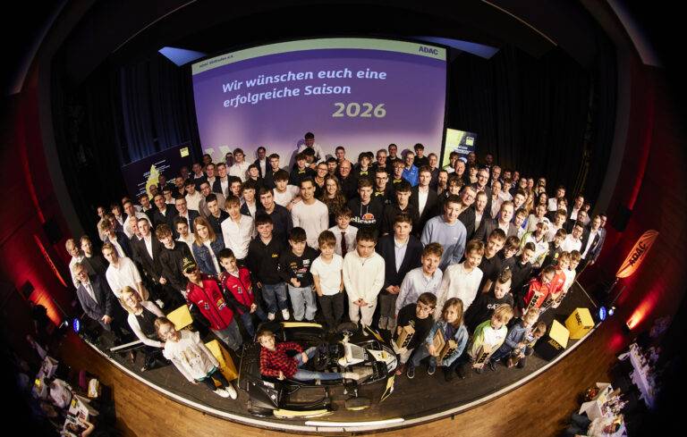 ADAC Südbaden ehrt über 280 erfolgreiche Sportfahrer