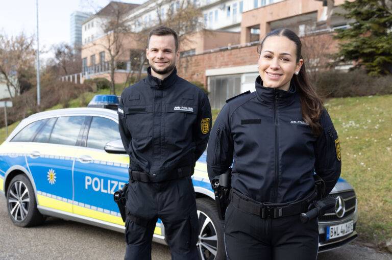 Neue Polizeiuniform in Baden-Württemberg mit Schnittschutz vorgestellt