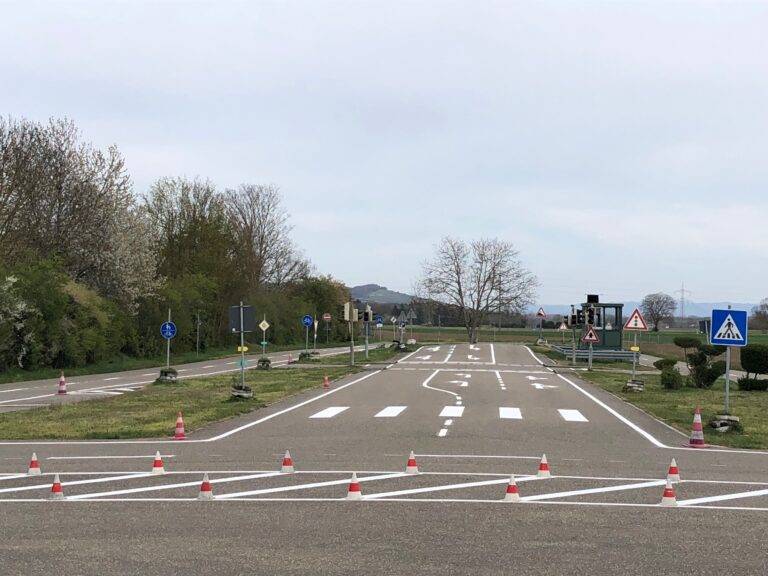 ADAC Südbaden: Verkehrsübungsplätze erleichtern Führerscheinerwerb