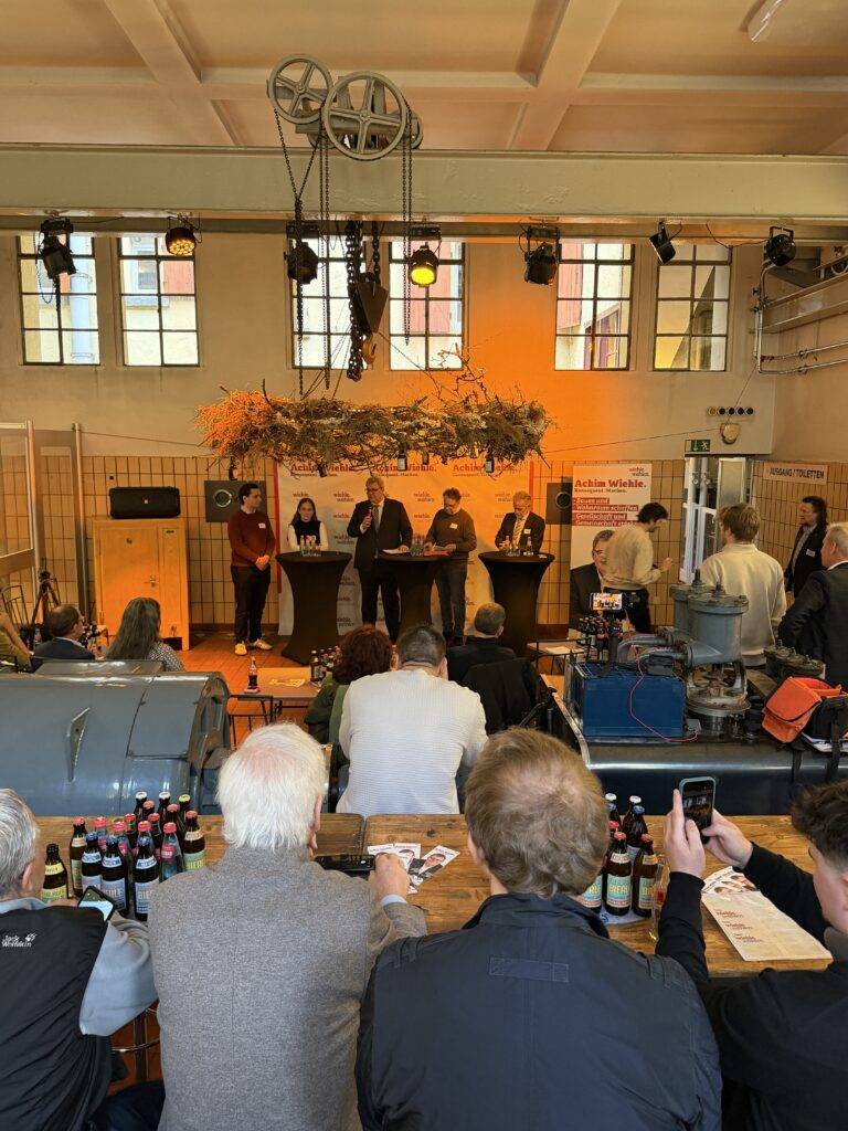 OB-Wahl in Freiburg: Achim Wiehle startet in Wahlkampf