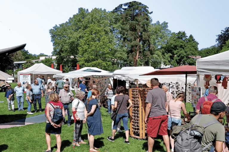 Kunst- & Handwerkermarkt im Kurpark Bad Krozingen am 3. Mai