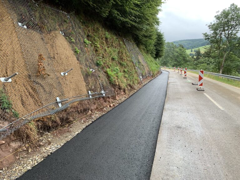 Münstertal: L123 wegen Hangsicherung ab Ende März einspurig