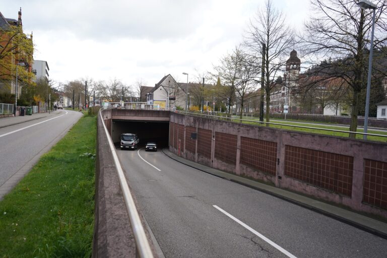 B31 in Freiburg: Tunnel-Sperrungen durch Bauarbeiten