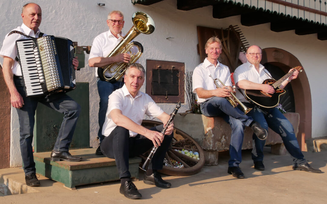 Vogtsbauernhof: Erstes Maiwochenende mit Genuss & Musik