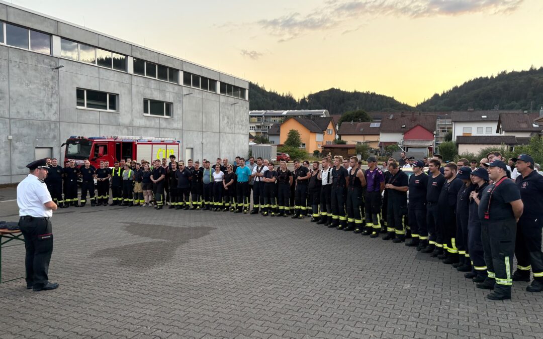 22 Feuerwehr-Teams bestehen Leistungsprüfung im Kreis Lörrach