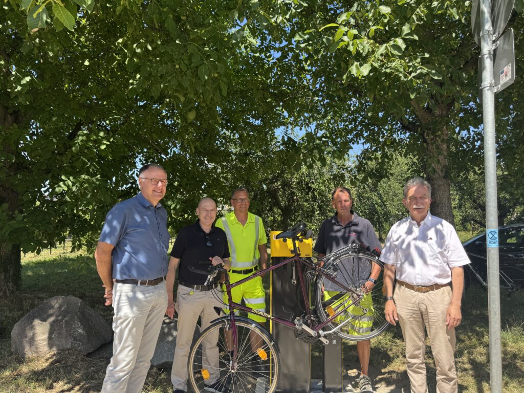 Neue ADAC-Radservice-Station in Ehrenkirchen eröffnet