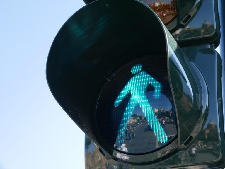 Freiburg: Ampel an Andreas-Hofer-Straße erhält LED-Technik