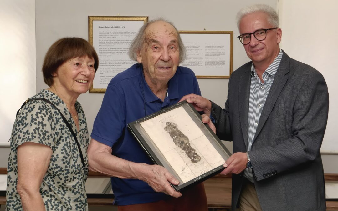 Lörrach: Brodwolf schenkt Hebel-Kunstwerk an Dreiländermuseum