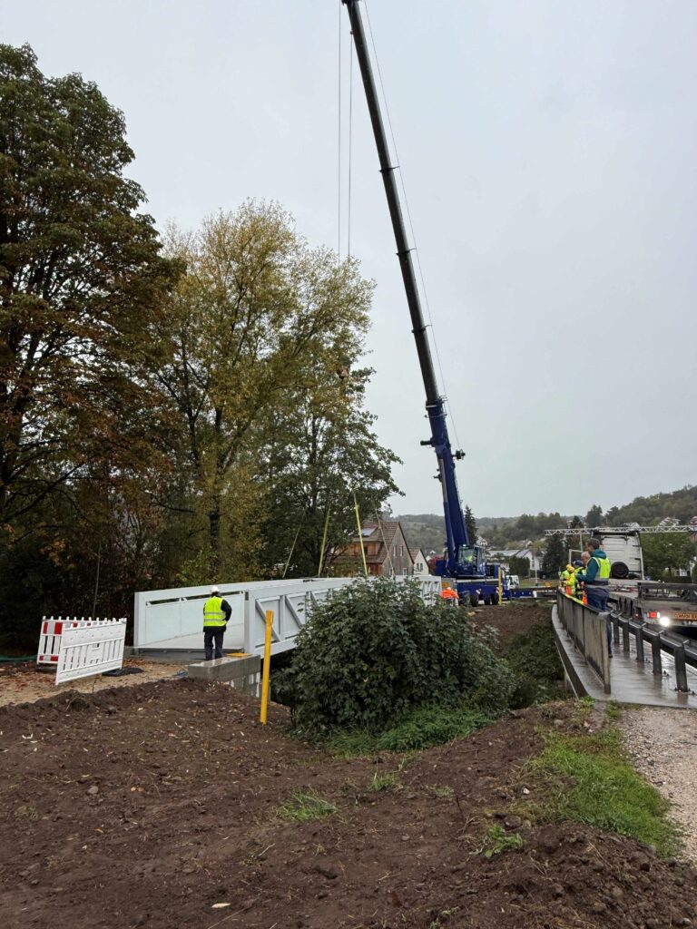 Lörrach: Neue Brücke schafft Verbindung zum Dreilandklinikum